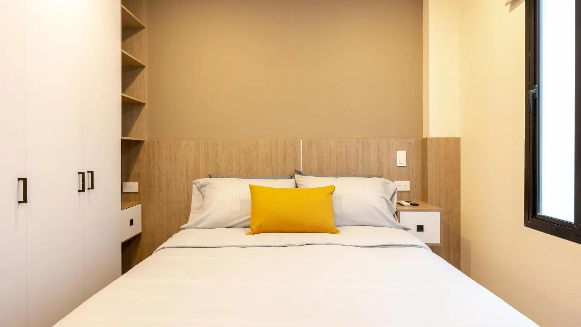 Aparta Estudio En El Poblado - Ac Y Wi Fi 麦德林 0*,  哥伦比亚