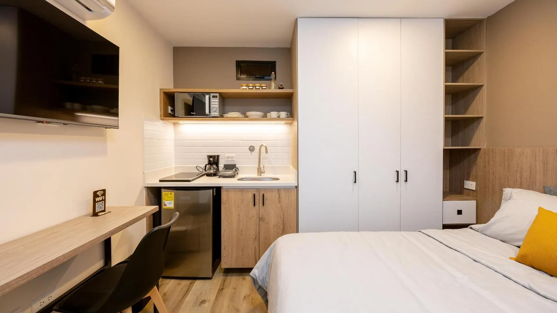 شقة Aparta Estudio En El Poblado - Ac Y Wi Fi ميديلين