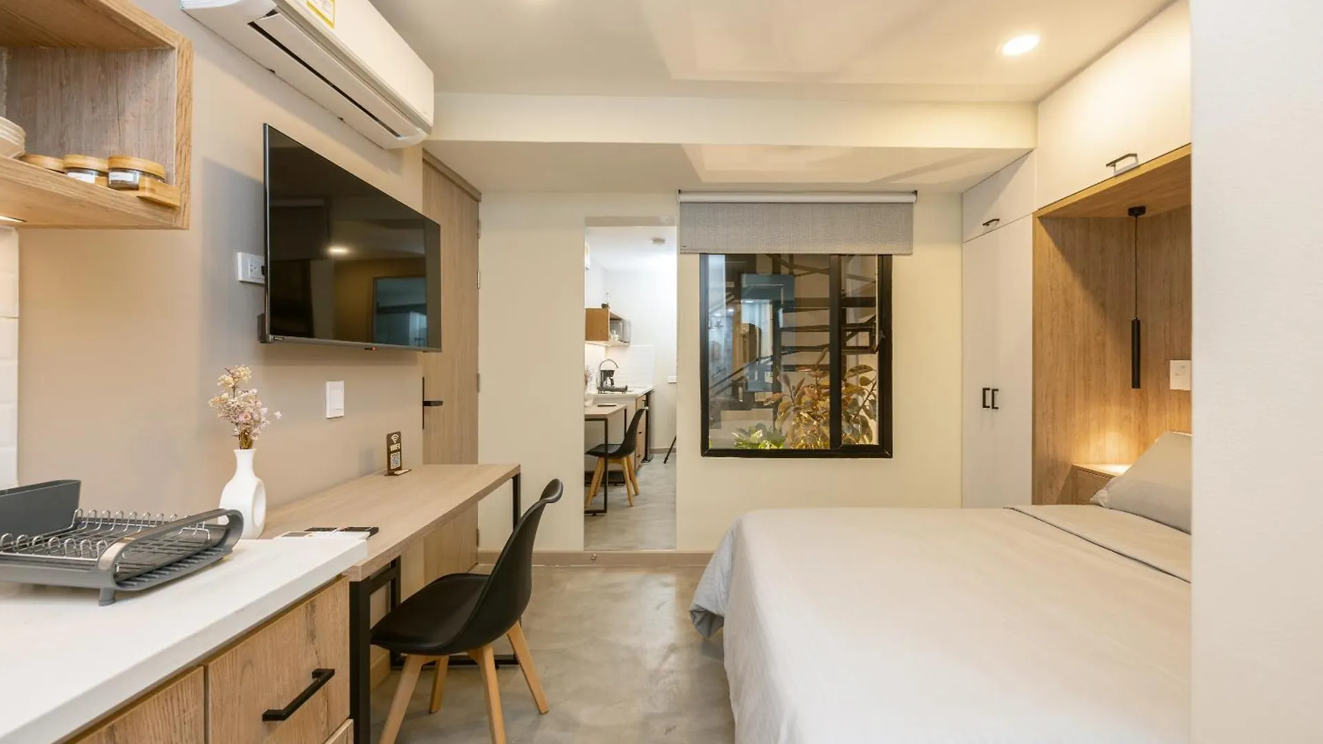 Aparta Estudio En El Poblado - Ac Y Wi Fi ميديلين